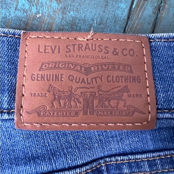 Levi’s 311 Shaping Skinny Jeans Size 29 - Picture 6 of 10
